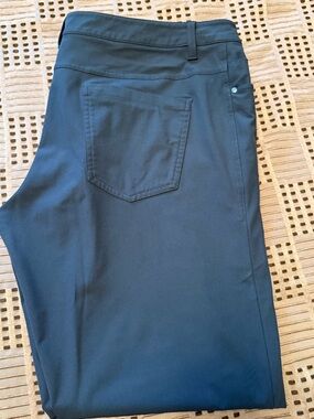 Lululemon Men's Navy Stretch Casual Pants